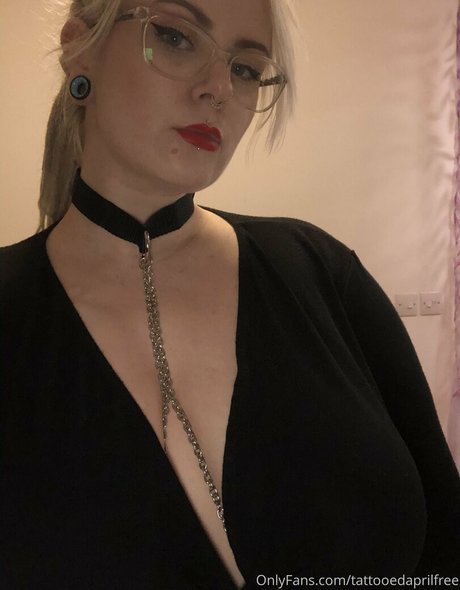 tattooedaprilfree top schöne archiv
