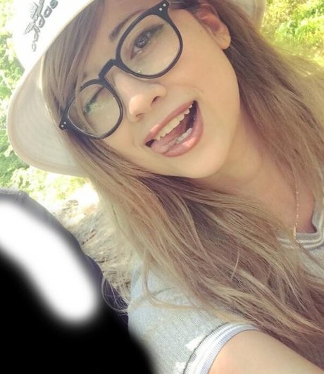 Sinneddonut nackte pornostar fotos