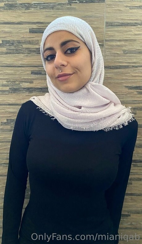 Mia Niqab nackt perfekte galerien