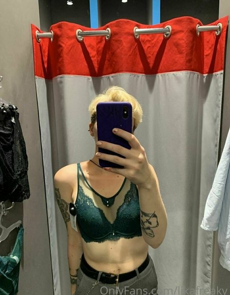 likafreaky xxx nacktheit bild