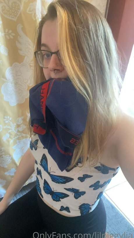lilpiggylia kostenlose heiße bilder