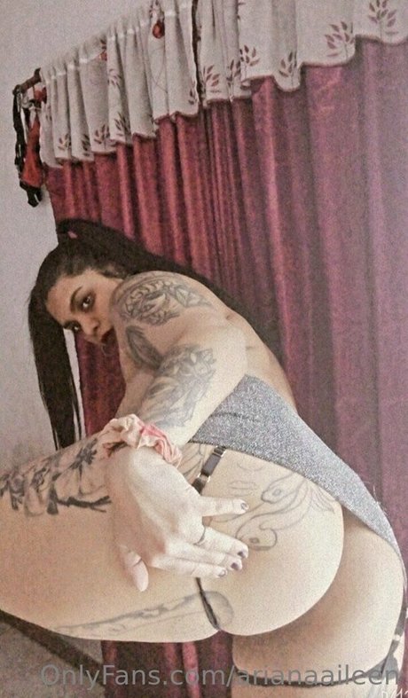 arianaaileen top nackten archiv