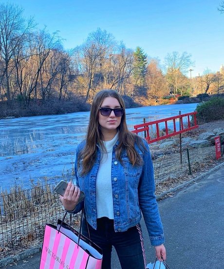 Shira Shabat freie sexy archiv