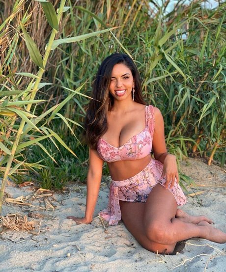 bikini ginger onlyfans exklusive porno bilder