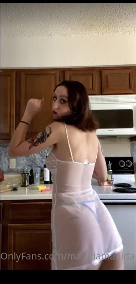 mole tilda erotische schöne fotos