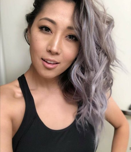 Mari Takahashi pornostar schöne galerien