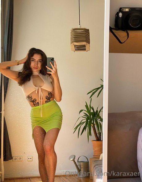 karaxaen nacktheit pornographische archiv