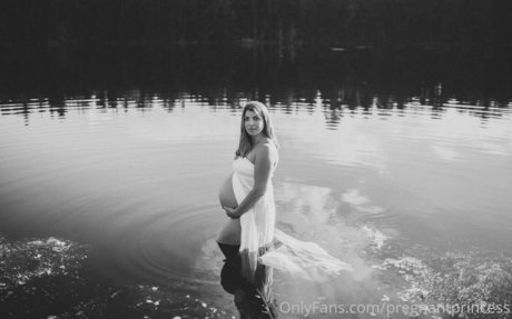 pregnantprincess pornostar sexy galerie