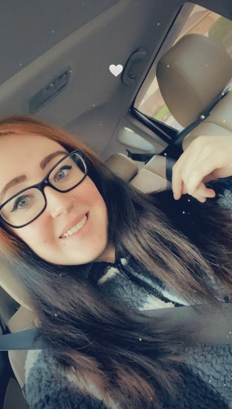 Vtuber Itsue schauspielerin pornographische foto