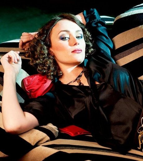 Keeley Hawes schöne pornostar galerien