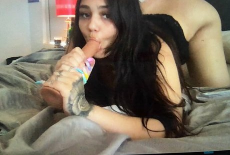 MulanVuitton nacktheit heiße galerie