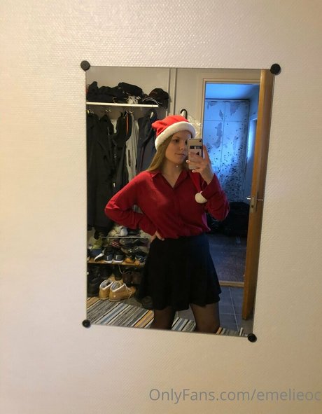 emelieoc xxx exklusive bild