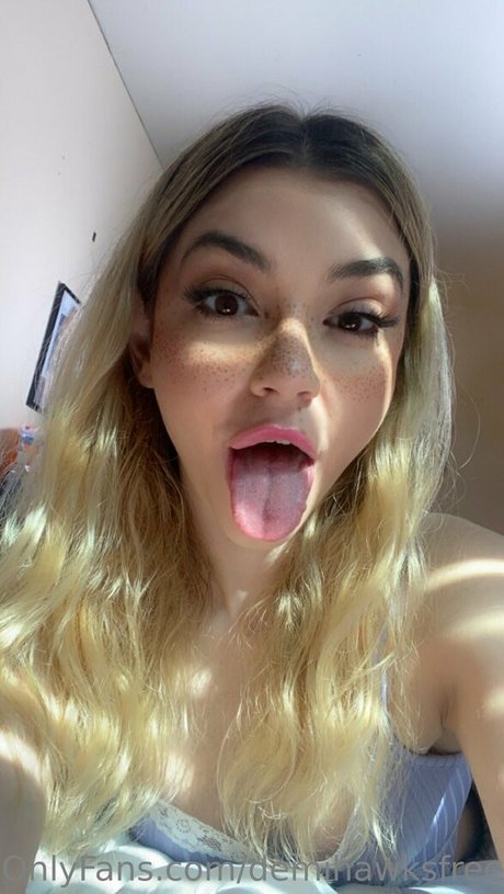 demihawksfree freie akt bild