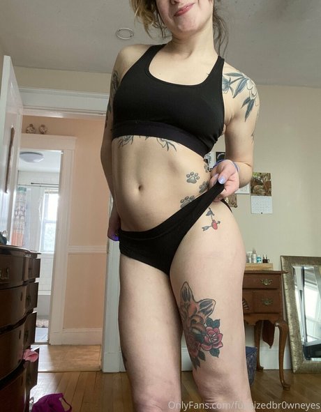 funsizedbr0wneyes pornografische galerie