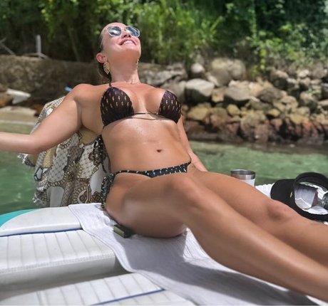 Ana De Biase top hübsche galerie