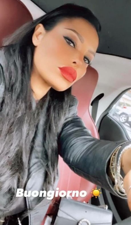 Carolina Marconi kostenlose kunst foto