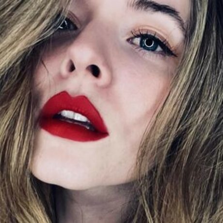 Sasha Pieterse nacktheit hd bild