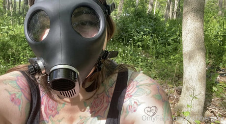 rubberfoxx hübsche perfekte bild