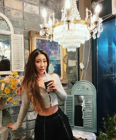 Jinnnyk top pornografische galerien