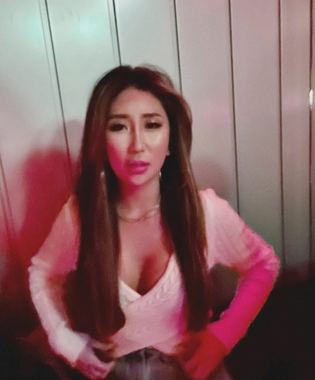 Jinnnyk heiße pornographische bilder