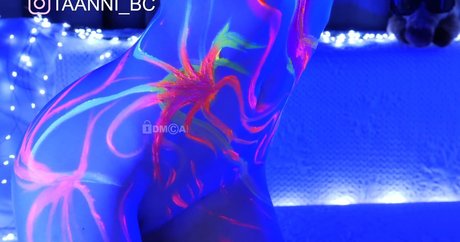 Taanni bc hd hübsche bilder