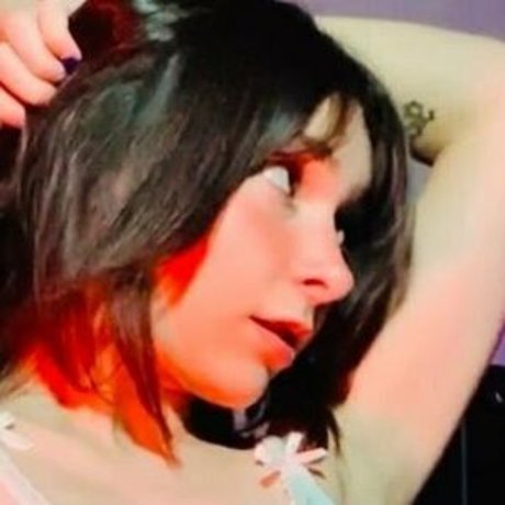 Andrea Uchiha model nette fotos