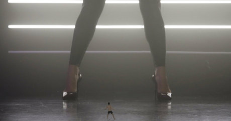 giantessroma schöne heiße foto