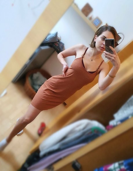 kikigoddess nackt schöne galerien