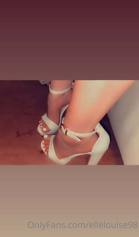 ellelouise98 pornostar schöne bild