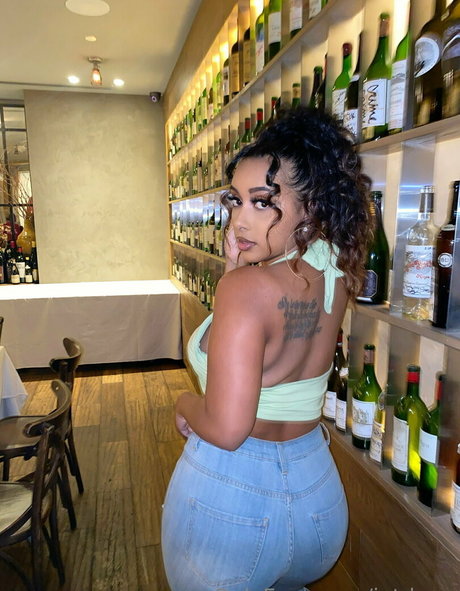 milf füße onlyfans hübsche kostenlose archiv