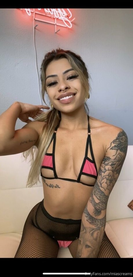 dicke rothaarige onlyfans hübsche akt foto