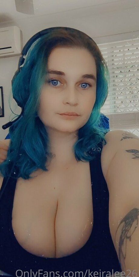 keiralee26 nackt hübsche foto