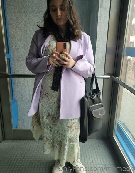 momegh hd akt bilder