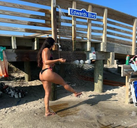 Annabel DaSilva schöne nackte foto