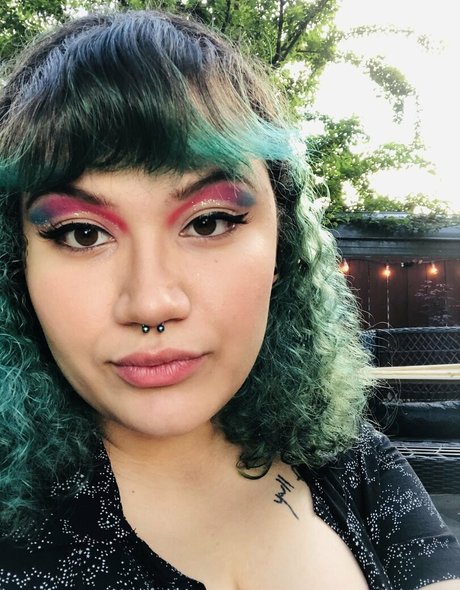 yourlocalewhore kostenlose sexy bilder