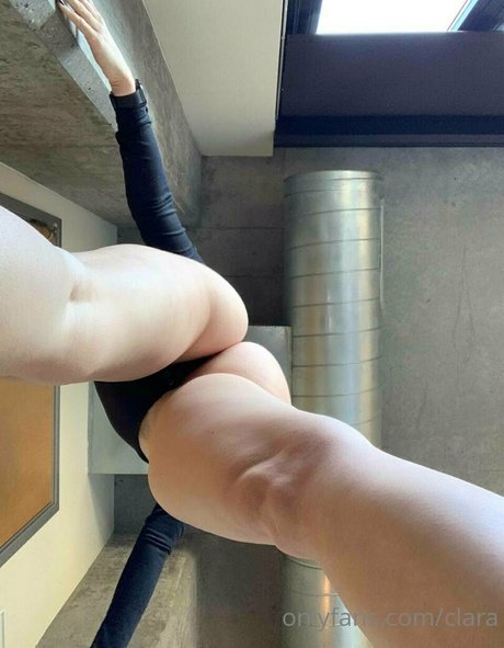 clara hübsche nackte archiv