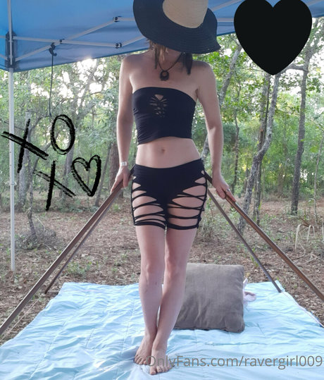 ravergirl009 nacktheit galerien