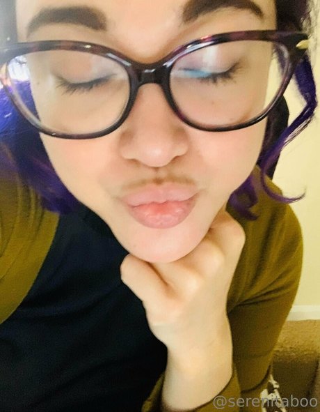 serenitaboo schauspielerin top galerien