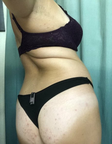 missviolet96 kostenlose nackte bild