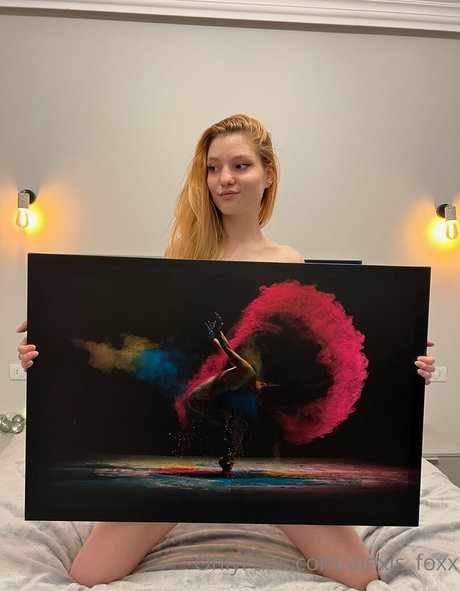 alexisfoxxie model nackte bild