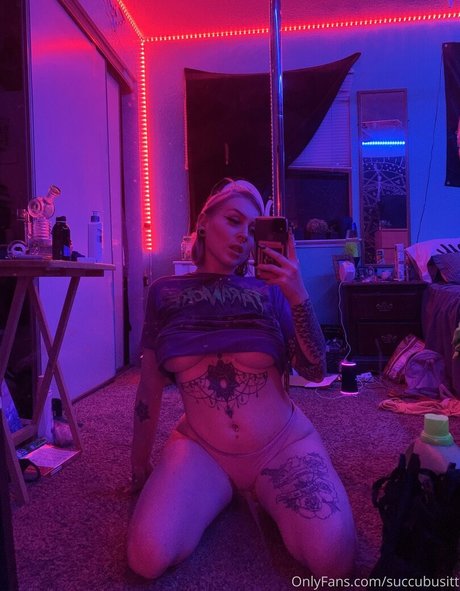 succubusitt nackt porno galerien