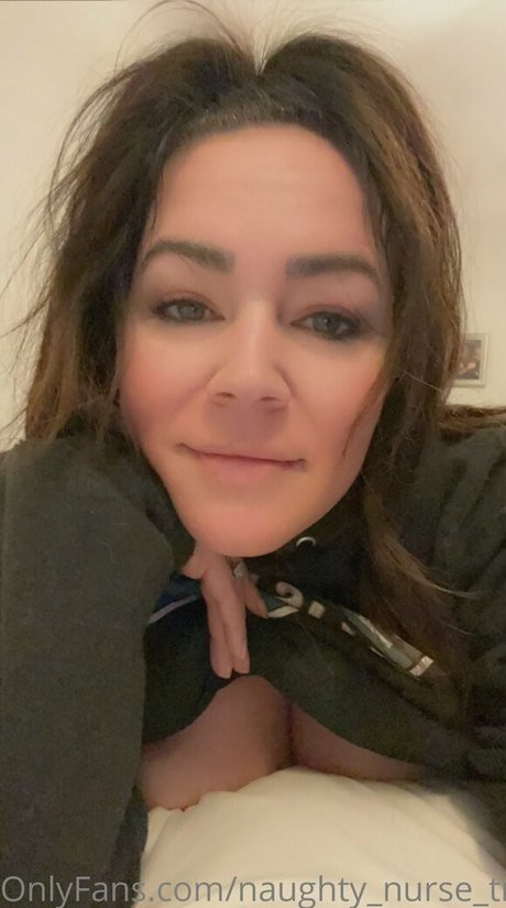 naughty nurse trina beste kunst archiv