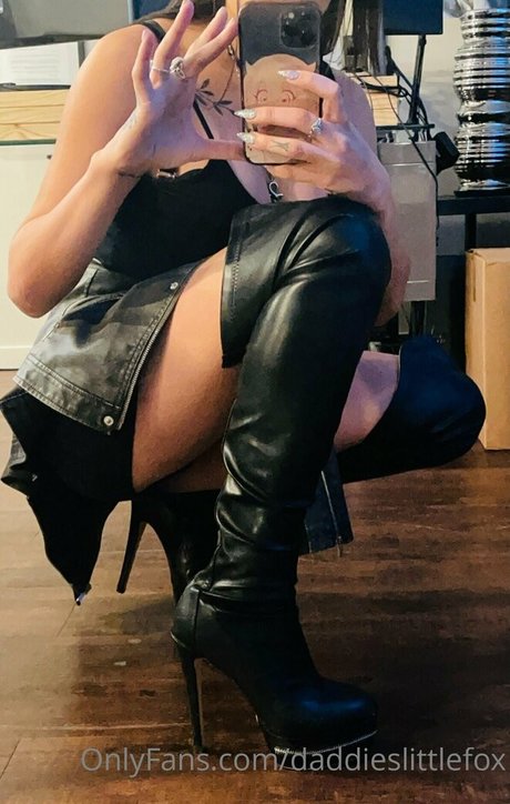 daddieslittlefox hübsche nackten foto