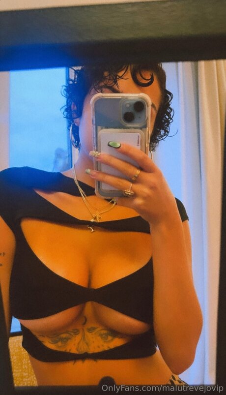 malutrevejovip exklusive sexy bilder