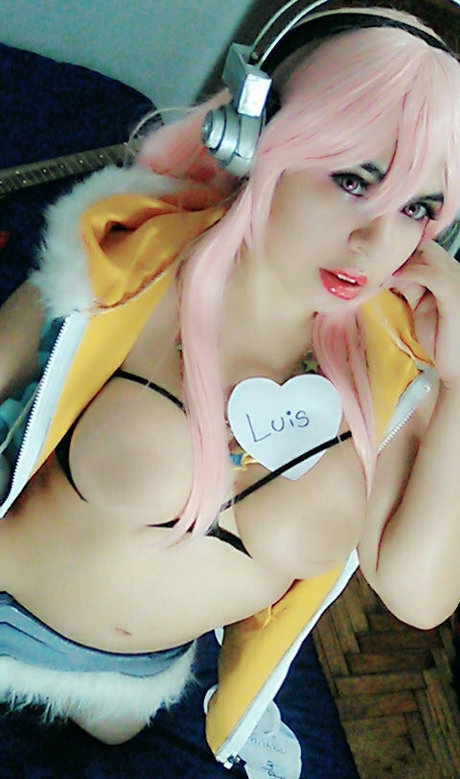 yuna ero exklusive top bilder