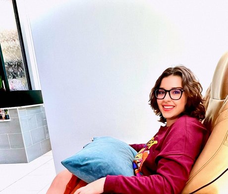 selfcarebrooke kostenlose pornografische foto