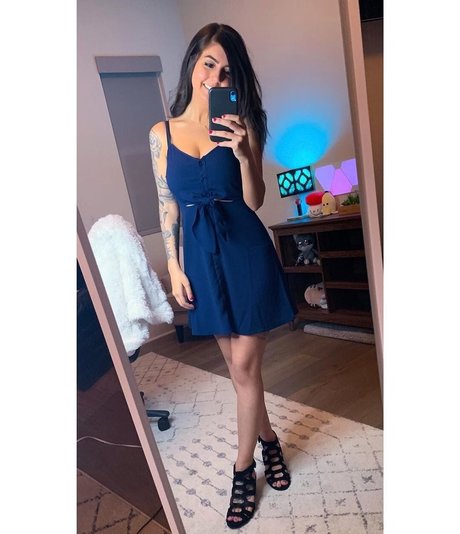 Bnans nackt erwachsene fotos