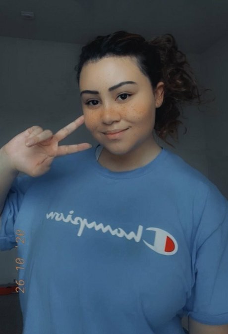 pandoranyxie nackten bilder