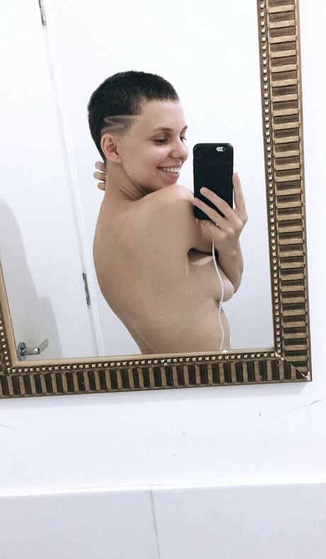 Leticia Marques nackt sexy fotos