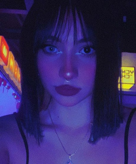 Tani Castaneda freie erotische foto